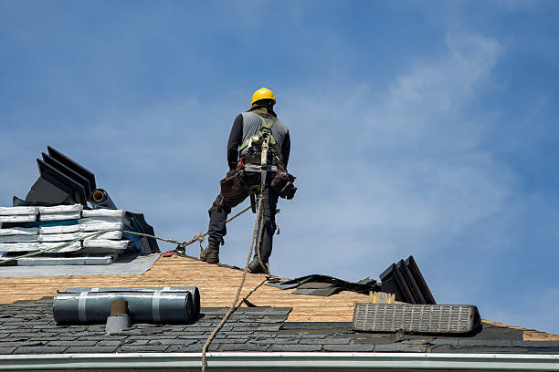 Professional Gutter Installation technician working in Oriskany, NY